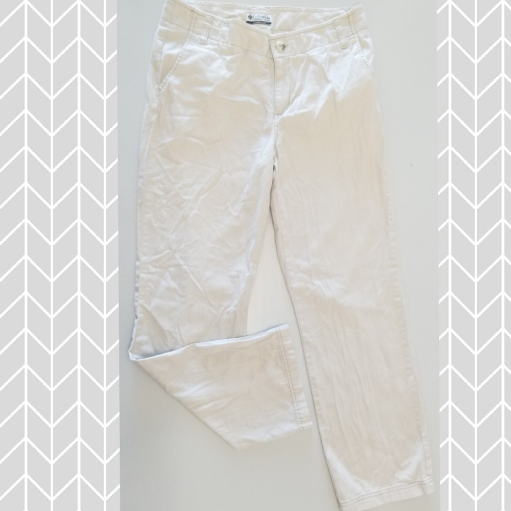 Women's Columbia Khakis Size:8 short